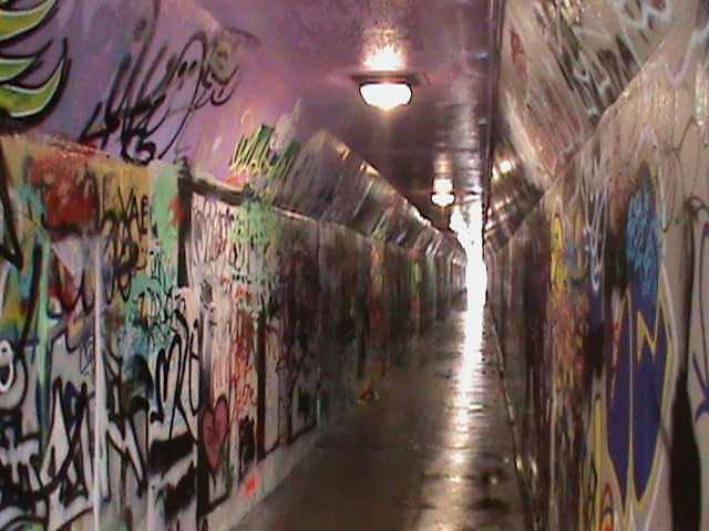 tunnel 1
